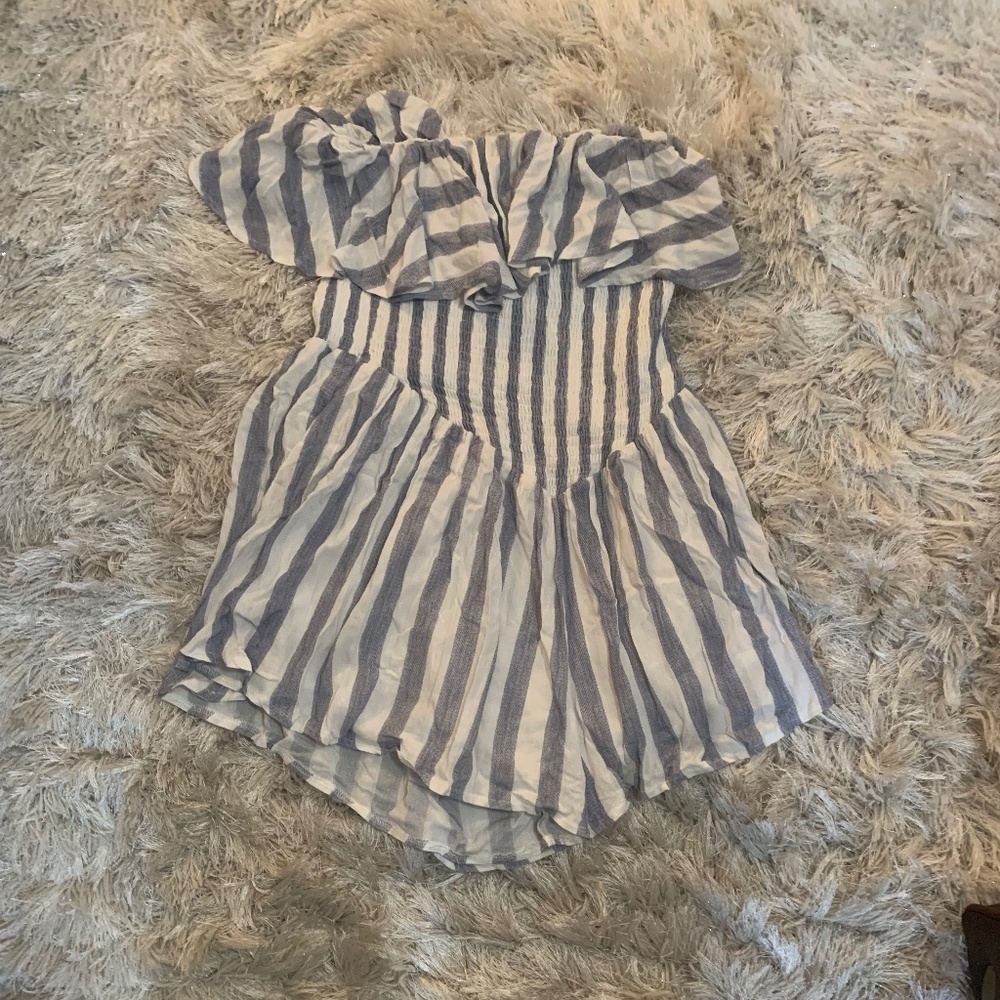Strapless romper